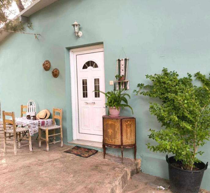 Elena'S Farm House Near Airport And Artemida Beach Ngoại thất bức ảnh